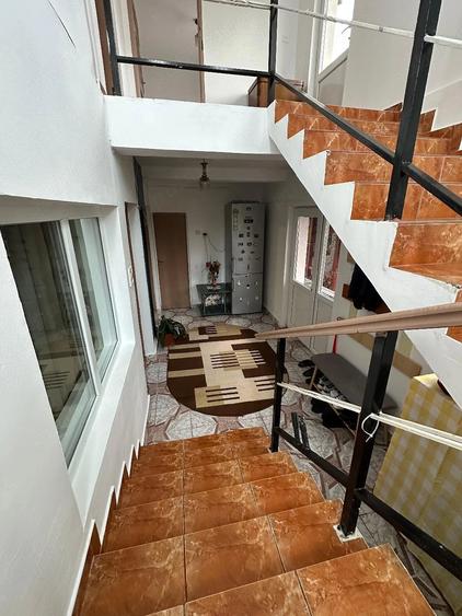 Casă cu Teren 326 Mp în Șimian