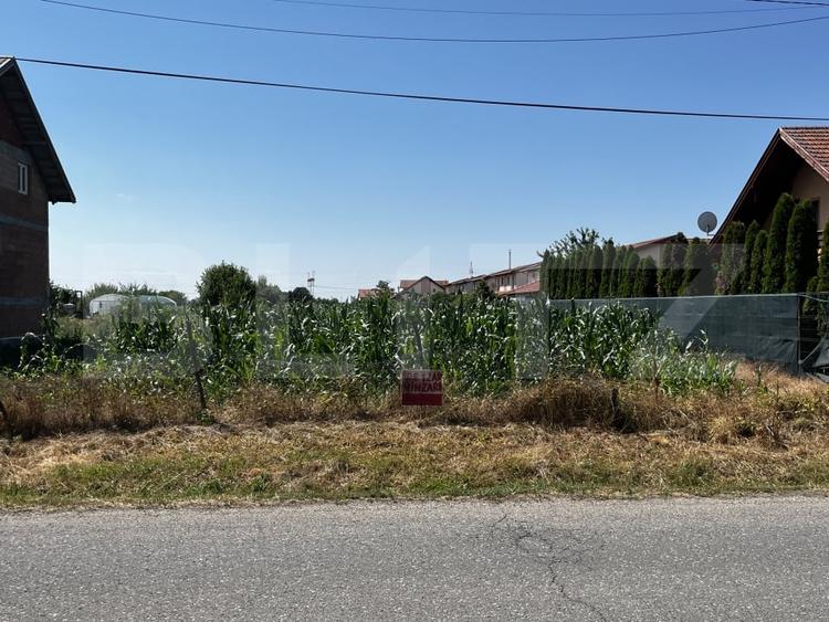 Teren agricol extravilan de 1267 mp, în Exterior Est