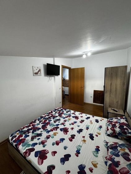 Apartament cu 3 camere în Piața Cluj