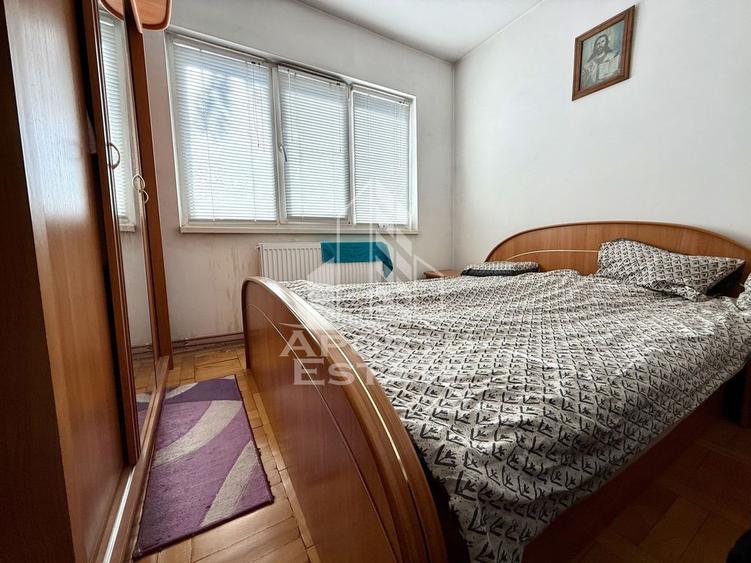 Apartament cu 3 camere decomandat, mobilat în Șagului