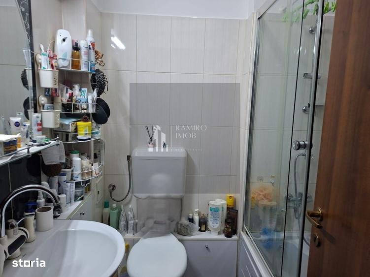 Apartament cu 2 camere decomandat în Cățelu