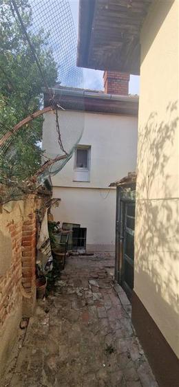 Apartament decomandat cu 2 intrari zona Balcescu-Odobescu - 30