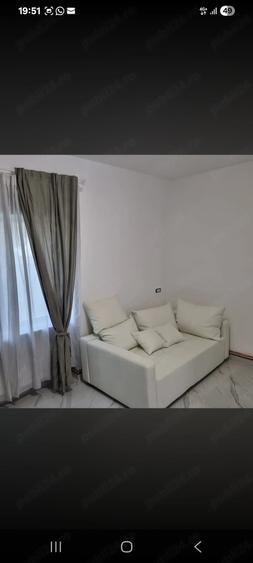 Casă cu Teren 200 Mp în Central