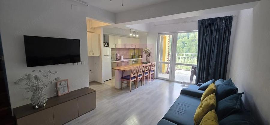 Apartament cu 2 camere semidecomandat în Sud