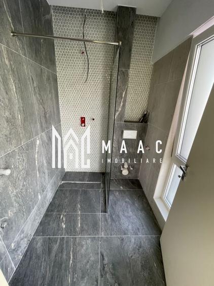 Casă individuală cu 5 camere cu Piscina în Est