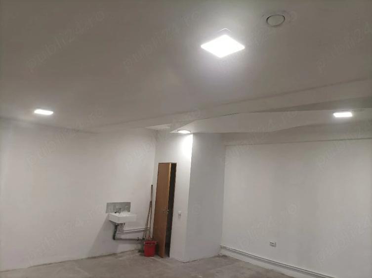 Spațiu comercial, de 35 mp, în Central