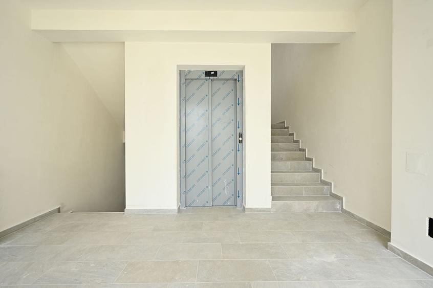 Apartament cu 2 camere decomandat, mobilat în Aradului