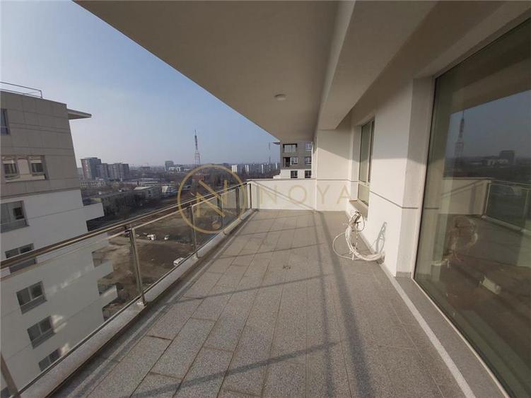 Apartament cu 4 camere decomandat în Domenii