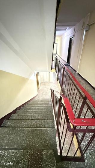 Apartament cu 3 camere decomandat în Decebal