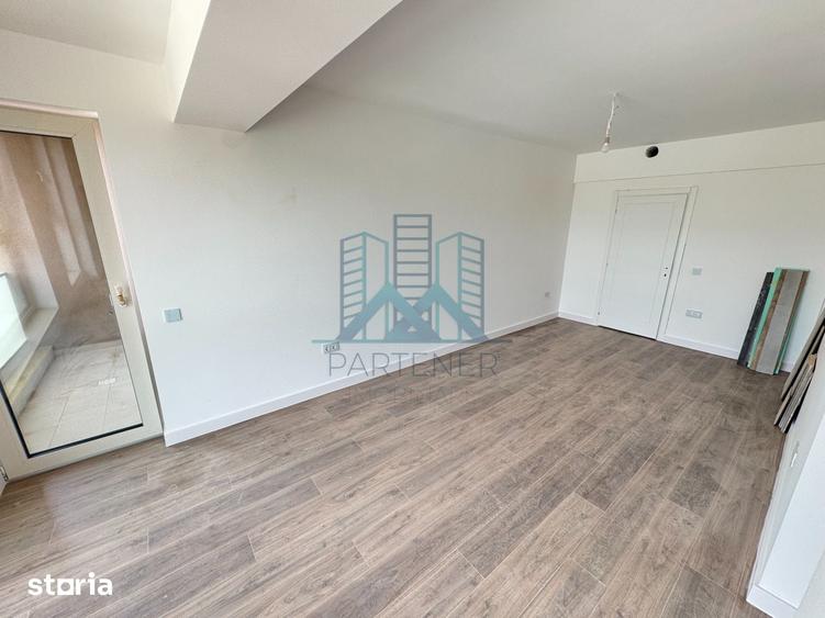 Apartament cu 3 camere în Rediu