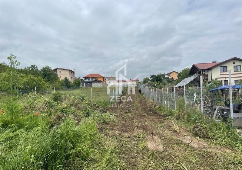 Teren Construcții intravilan de 1500 mp, în Jupiter