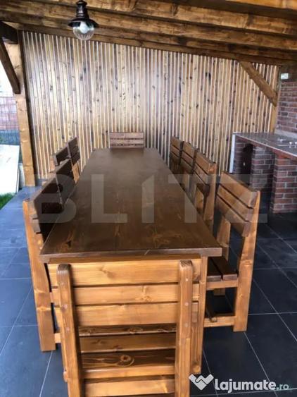 Casă cu 3 camere cu Piscina în Central