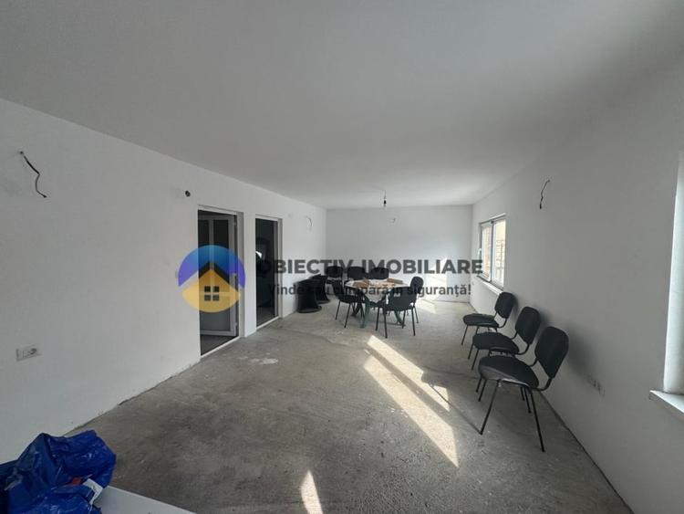 Casă cu 2 camere cu Teren 194 Mp în Gara Veche