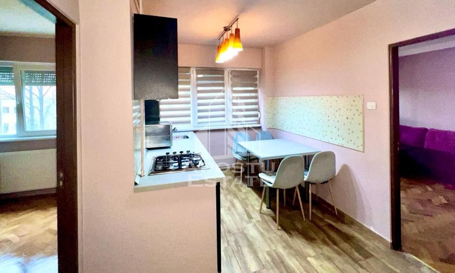 Apartament cu 3 camere semidecomandat, mobilat în Podgoria
