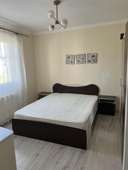 Apartament cu 3 camere semidecomandat în Braytim