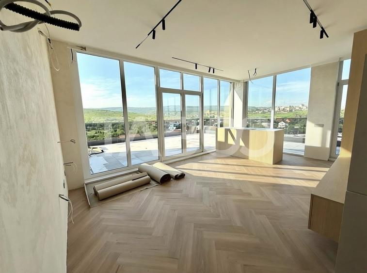 Penthouse cu 3 camere decomandat, mobilat în Gheorgheni
