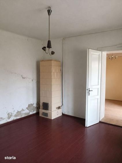Casa de vanzare cu teren generos in Valea lui Mihai - 2