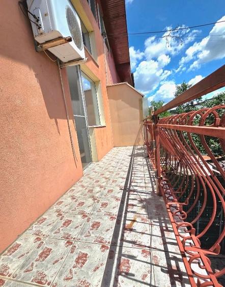 Casă individuală cu 5 camere cu Canalizare în Dudu