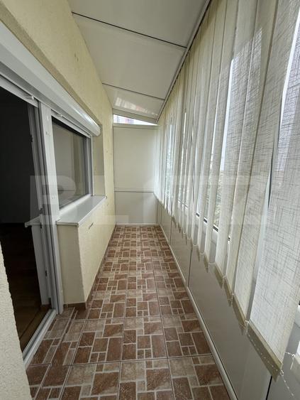 Apartament cu 3 camere decomandat în Micro 16