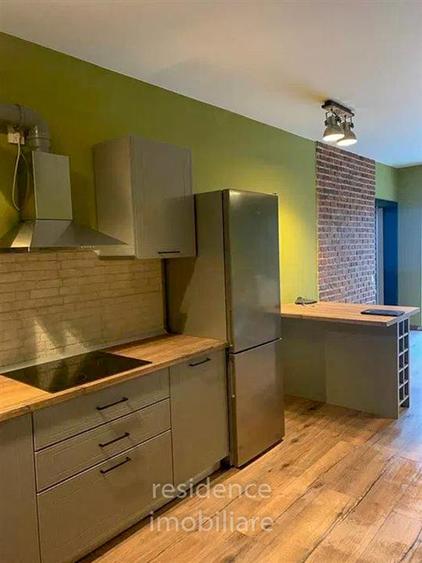 Apartament cu 2 camere semidecomandat, mobilat în Borhanci