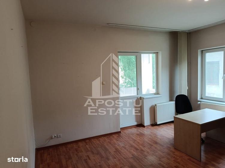 Apartament cu 4 camere în Cetății