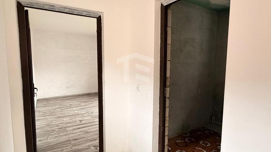 Casă individuală cu 2 camere cu Canalizare în Sud-Vest