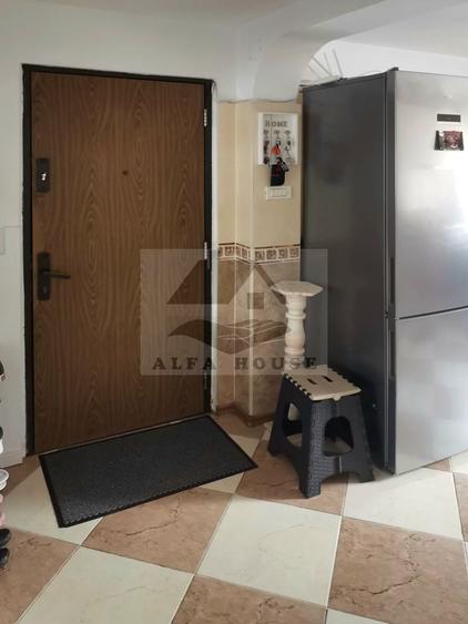 Apartament cu 3 camere decomandat, mobilat în Răcădău