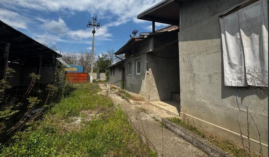 Spațiu comercial, de 598 mp, în Tisău