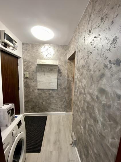 Apartament cu 4 camere semidecomandat, mobilat în Drumul Taberei
