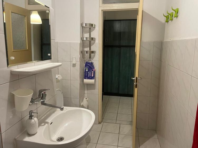 Garsonieră decomandată în Vitan Mall