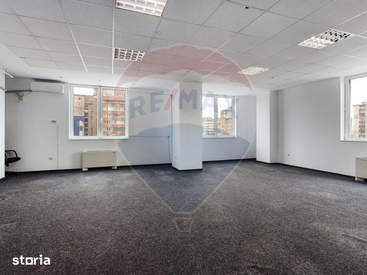 SPATIU COMERCIAL 80 MP OPEN SPACE CU GRUP SANITAR | GREEN CENTER ITC - 7