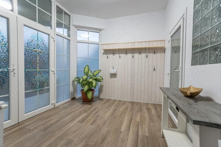 Apartament cu 3 camere decomandat în Calea Dumbrăvii