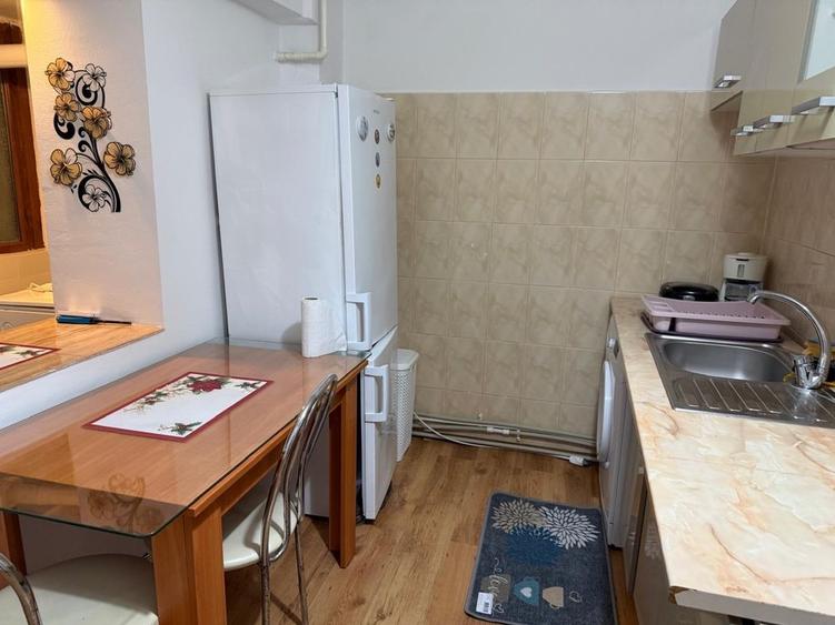 Garsonieră decomandată în Exterior Vest
