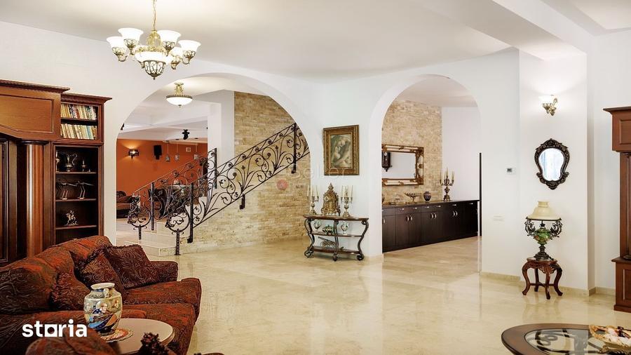 Casă cu Teren 16500 Mp în Crizbav