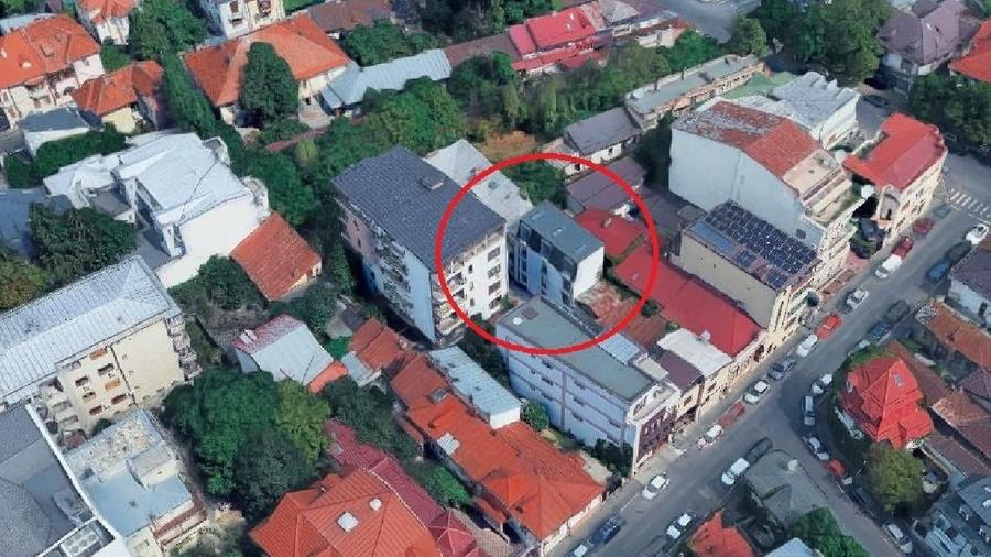 Casă individuală cu 4 camere cu Teren 70 Mp în Dorobanți