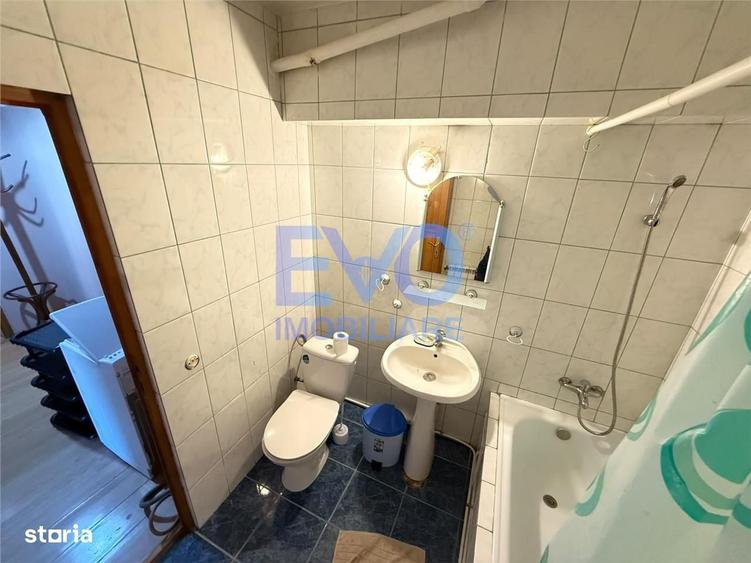 Apartament cu 2 camere decomandat în Central