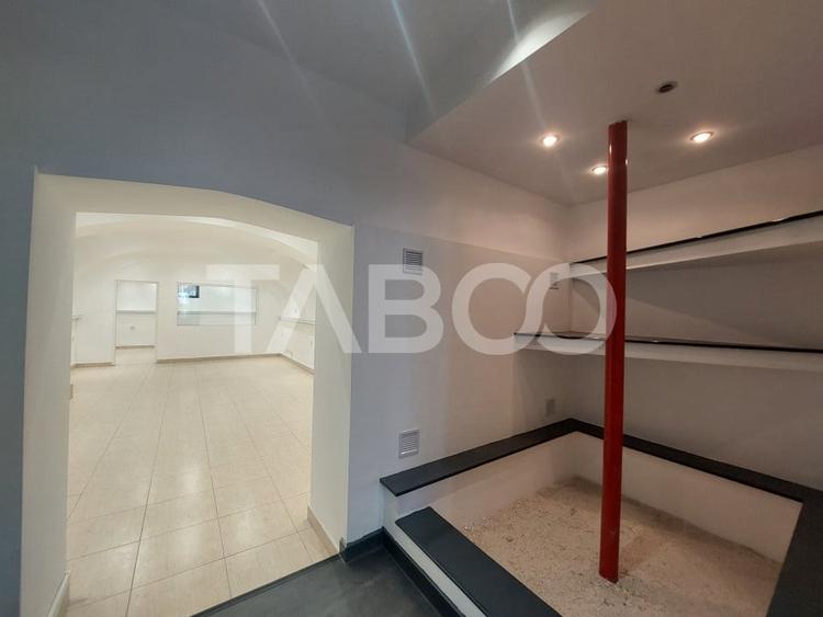 Spațiu comercial, de 94 mp, în Central