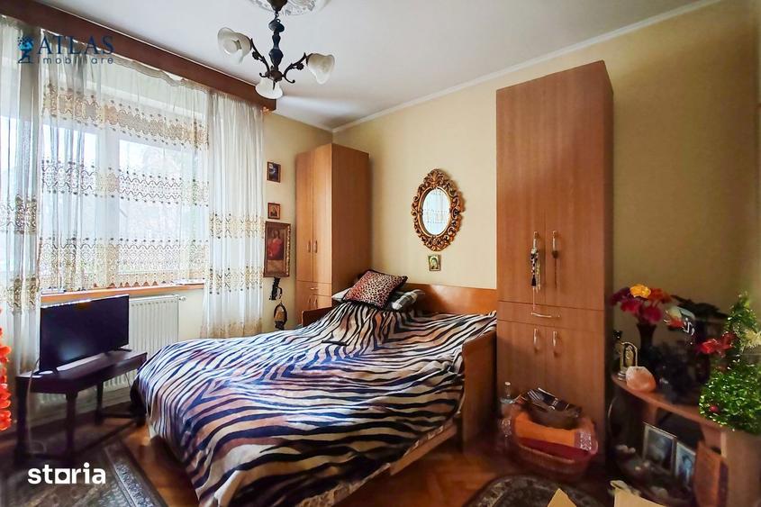 Apartament cu 3 camere decomandat, mobilat în Hărmanului