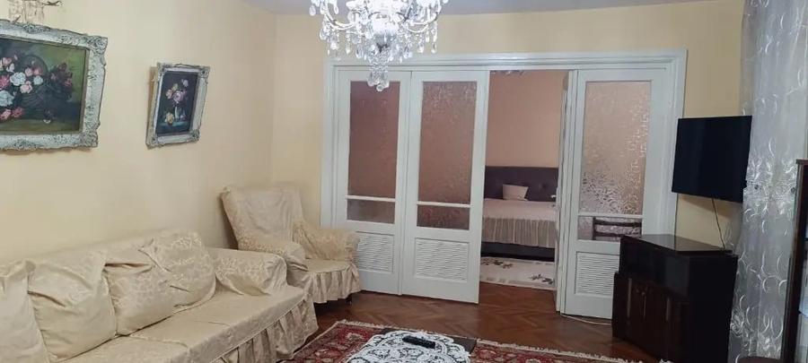 Casă cu 3 camere în Viile Noi