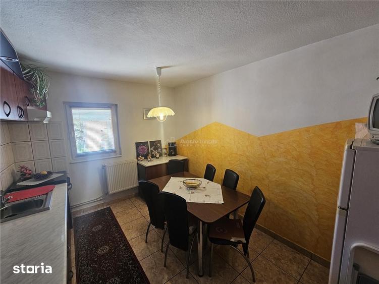 Apartament cu 3 camere decomandat în Central