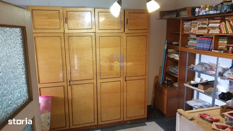 zona Liceu Balcescu Casa caramida+boltari cu teren=158 mp, Deschidere