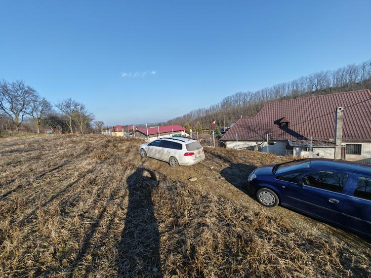 Teren Construcții intravilan de 664 mp, în Hemeiuș
