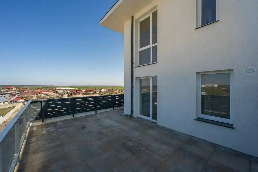 Apartament cu 3 camere decomandat în Nord