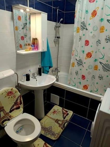 Apartament cu 3 camere semidecomandat în Rahova - 3