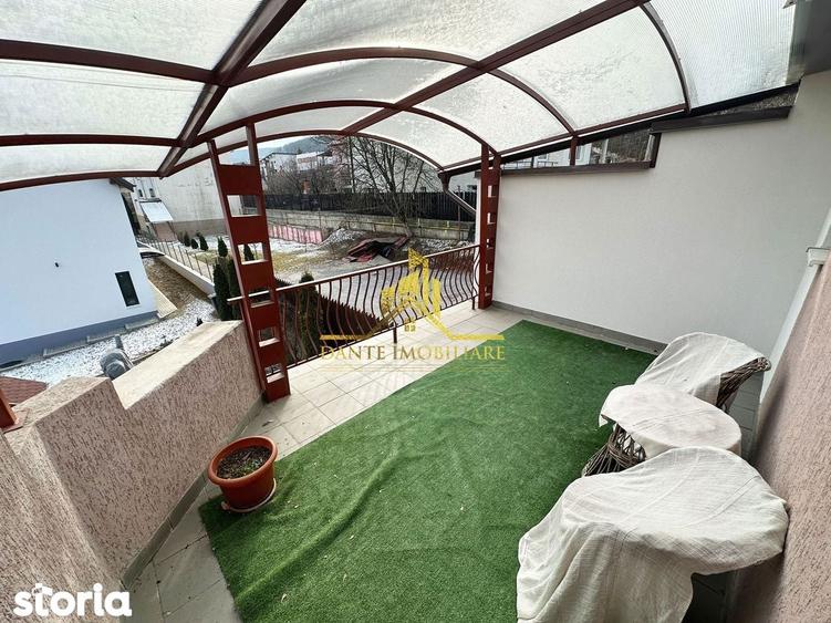 Casă cu 5 camere cu Teren 1200 Mp în Mănăștur