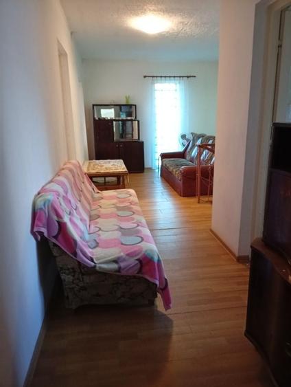 Casă cu 3 camere în Central
