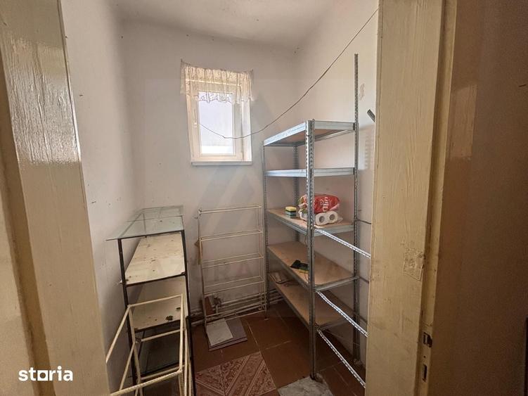 Casă cu 3 camere decomandat cu Teren 335 Mp în Trei Stejari