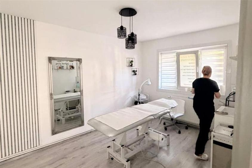 Spațiu comercial, de 69 mp, în Girocului