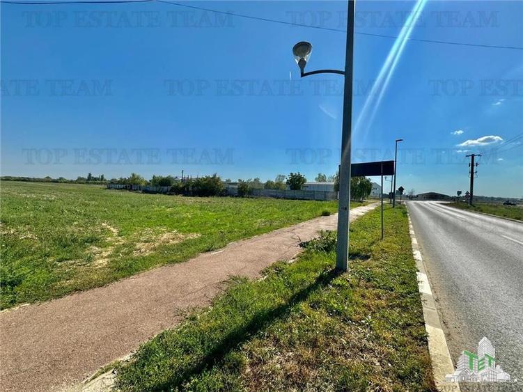 Teren Construcții intravilan de 12350 mp, în Central