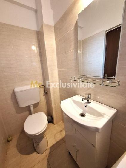 Apartament cu 3 camere decomandat, mobilat în Popa Șapcă